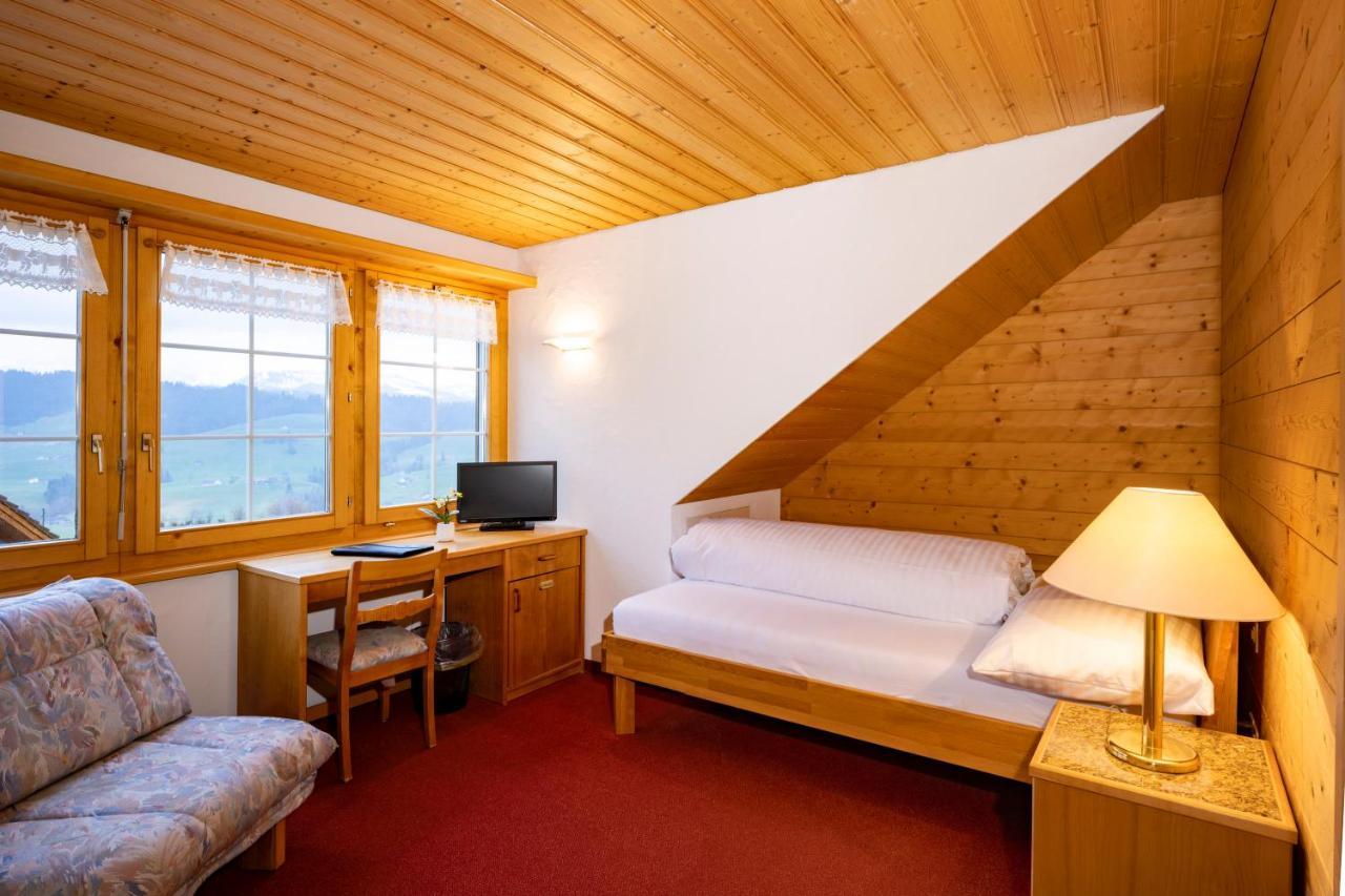 Hotel Und Restaurant Chaeseren Schönengrund エクステリア 写真